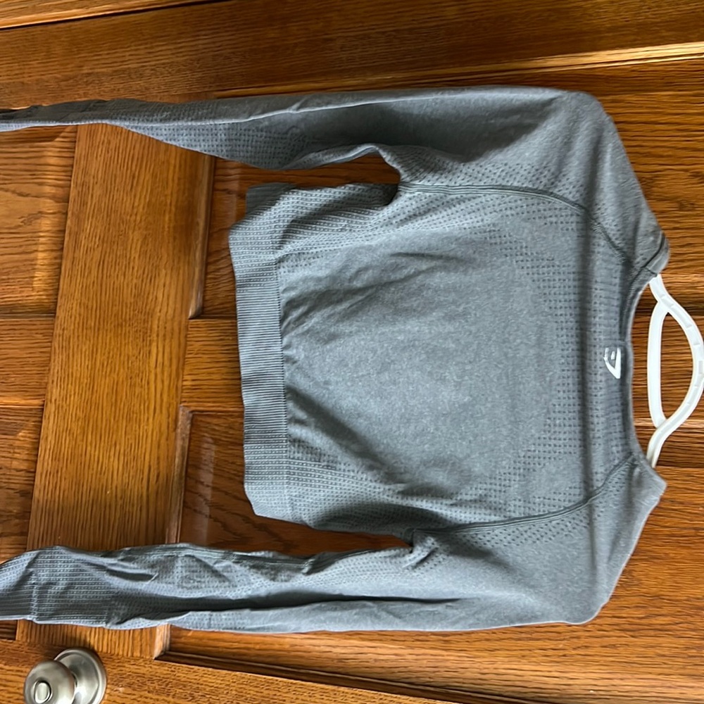 Gymshark long sleeve crop top